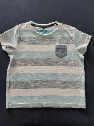 Prúžkované tričko, 122