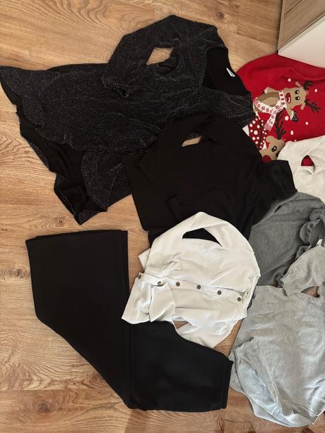 Balik oblecenia cca 134/140, 122–134