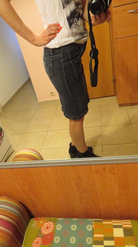 Zostihlujuca riflova sukna. top stav a strih., miss sixty,s