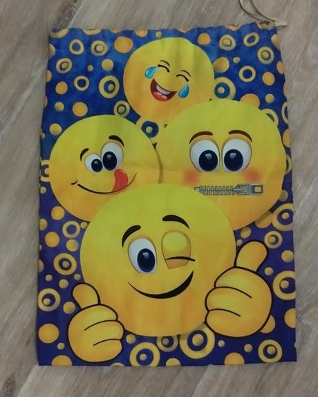 Školská taška + vrecúško grátis, 