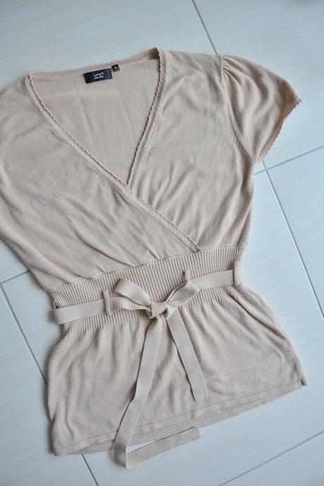 Univerzálny top, super aj pre tehuľky, zn. unique, m