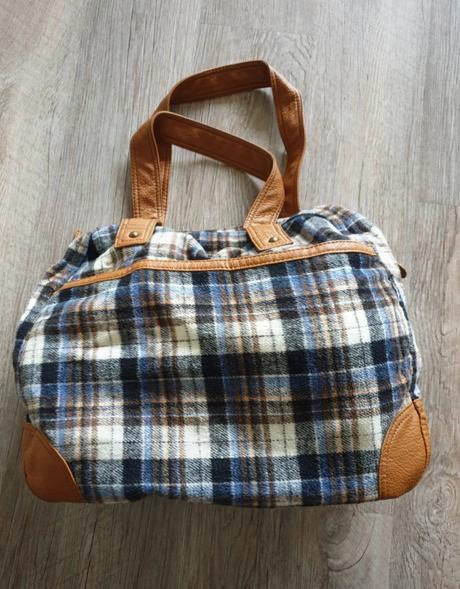 Väčšia karovaná taška terranova, terranova