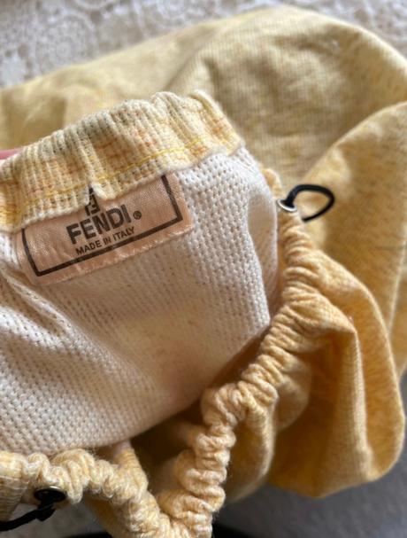 Fendi kabelka, fendi