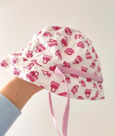 Klobúčik, sterntaler,80