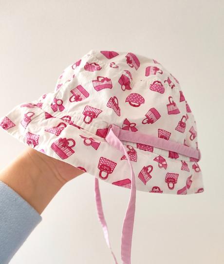 Klobúčik, sterntaler,80