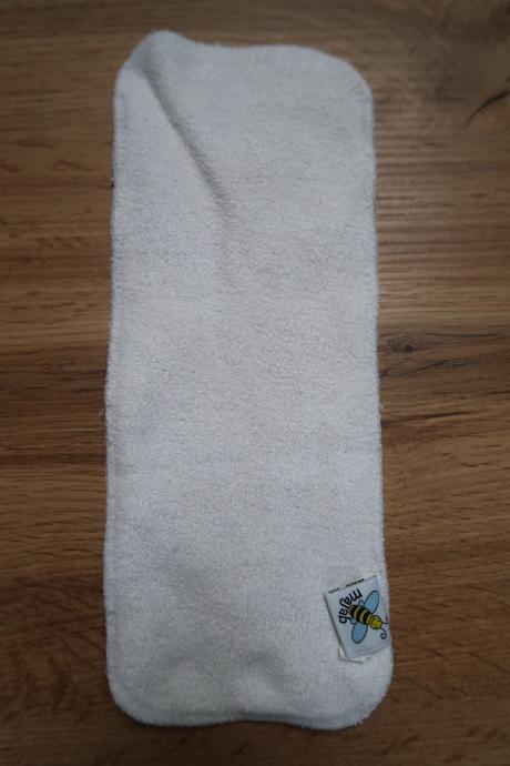 Krátká vkládací plena hnědá, majab