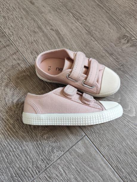 Tenisky next, next,24