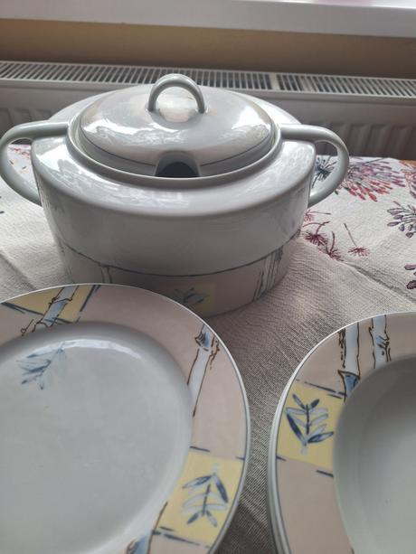 Obedová a čajová súprava,