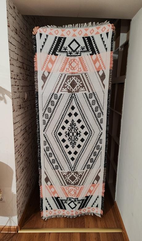 Krásny obojstranný šál, reserved