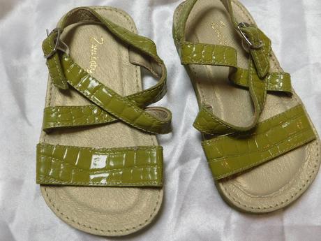 Zara kvalitne kožene sandalky, zara,22