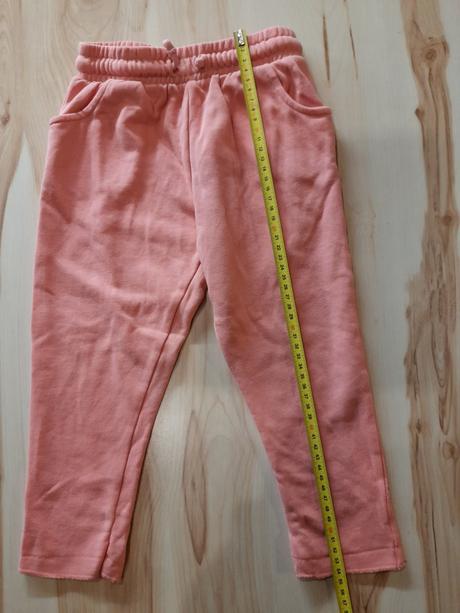 Mierne zateplené tepláky, f&f,98