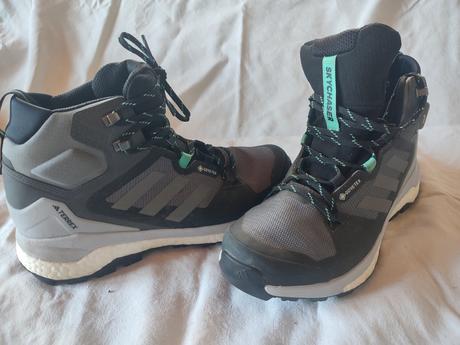 Turisticke topanky adidas skychaser v 40 23 - 26cm, adidas,40