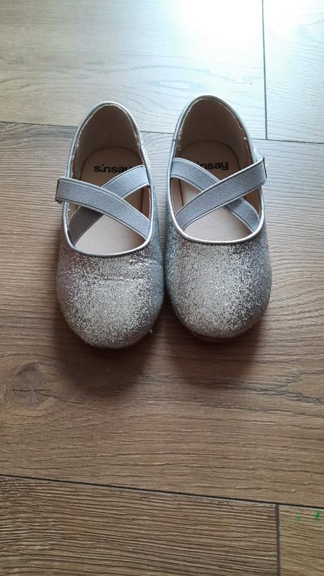 Spolocenske topanky, sinsay,27