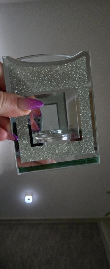 Svietnik a svietnik na vosg, 