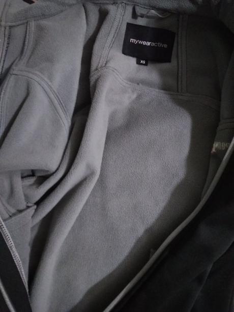 Softvelova bunda, 34