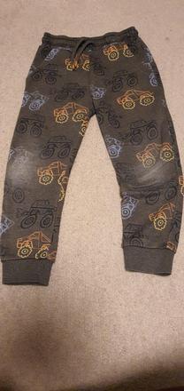 Teplaky 5- 6r., f&f,116