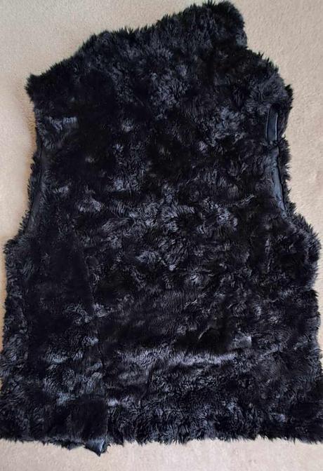 Dievčenská huňatá vesta zara veľkosť 140, zara,140