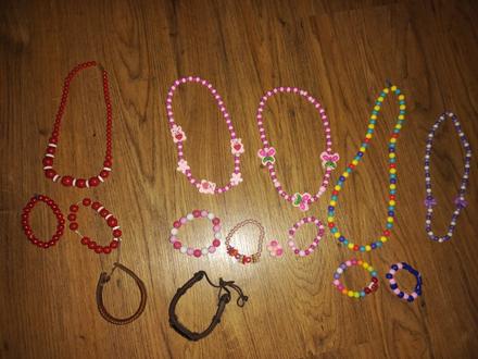 Náhrdelníky, náramky pre malú slecnu,