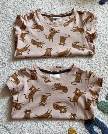2 bledoružové bavlnené tričká s leopardmi, h&m, 98, h&m,98