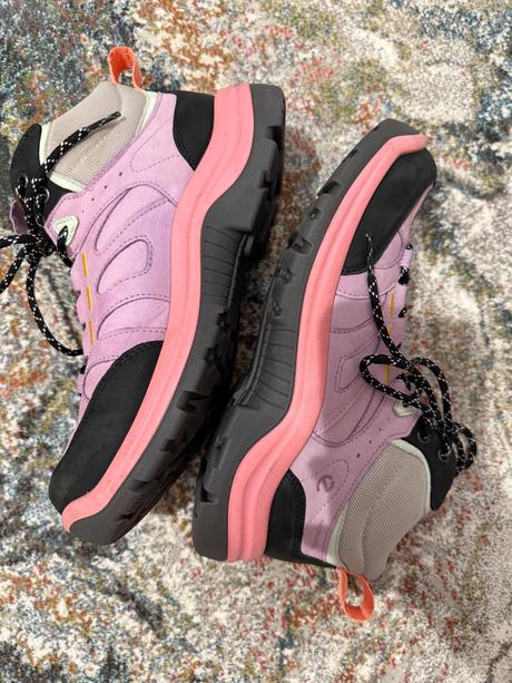 Ecco topanky, ecco,39