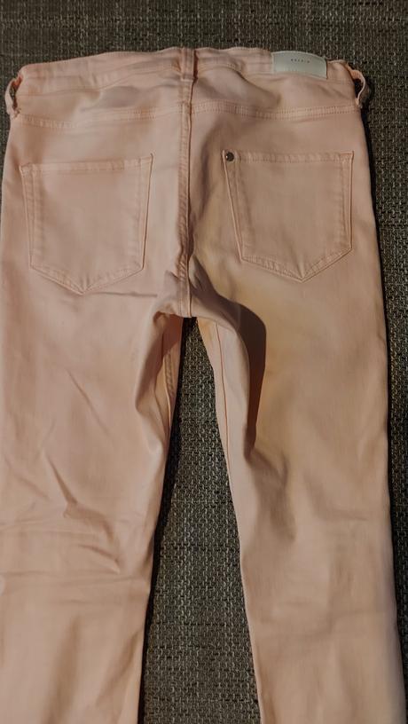 Ružové rifle, h&m,152