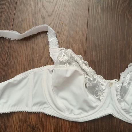 Podprsenka, esmara,90c