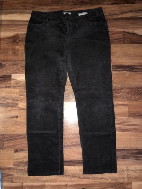 Nohavice, yessica,46