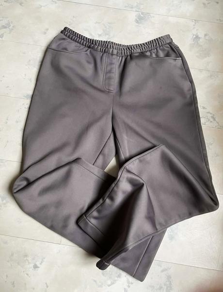 Zateplené tepláky, m