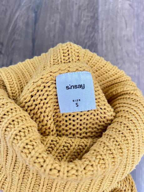 Dámsky horčicový pletený sveter s rolákom, sinsay,s