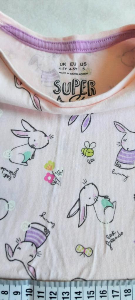 Krásne šaty so zajačikmi v top stave, f&f,110