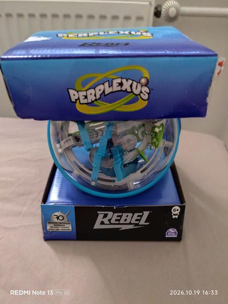 Rebel hlavolam,