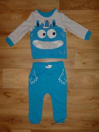 Tepláková súprava, 80