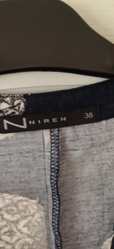 Ananásové šaty, m