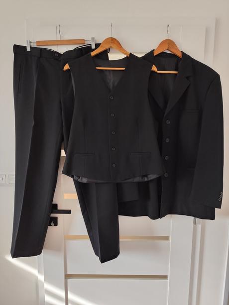 Pánsky oblek s vestou, xl