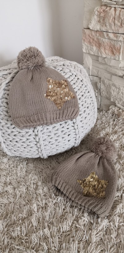 Ciapka s hviezdou, takko,122