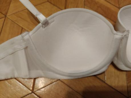 Podprsenka., lindex,75a