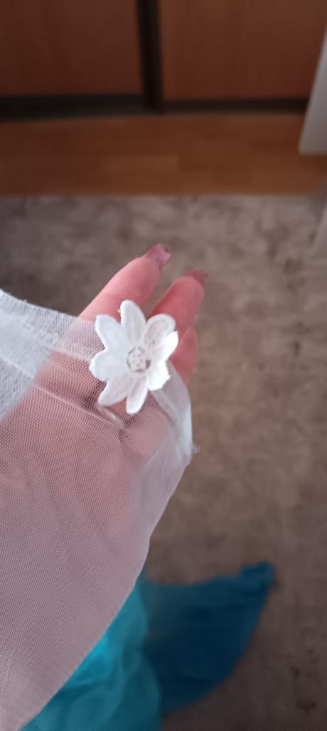 Šaty frozen s vlečkou,