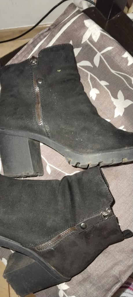 Čierne kotníkové čižmy, 38