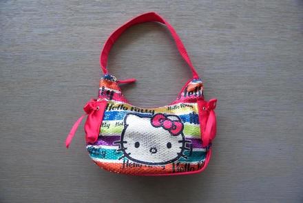Flitrová kabelka hello kitty,