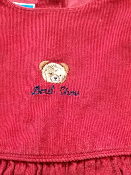 Dievcenske saty, bout'chout,98