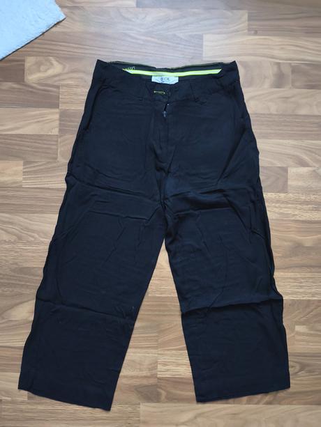 Dámske 3/4 nohavice značky cecil, m