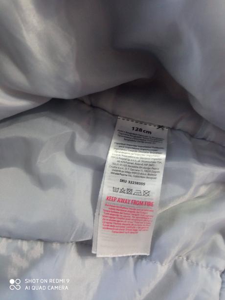 Dievčenské vetrovky, 122