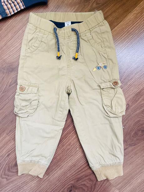 Prechodná bundička plus nohavice., 98