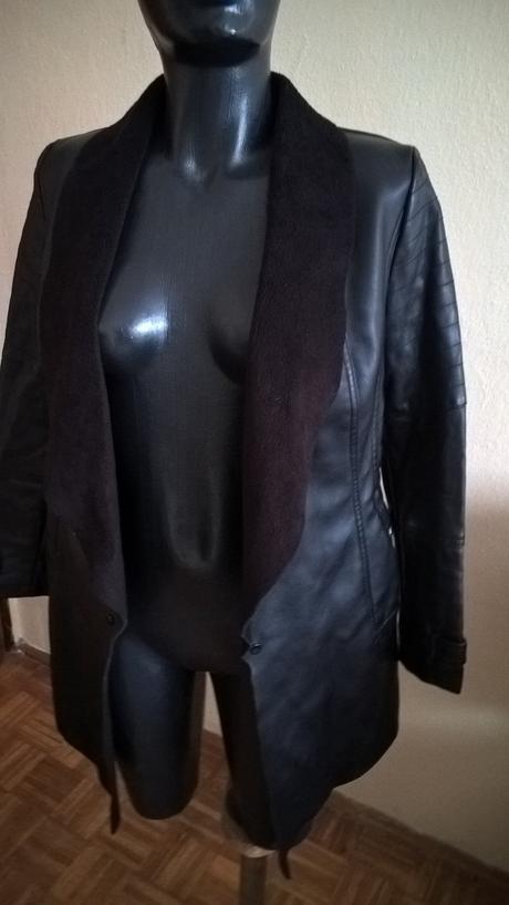 Koženkové predlžené sako, 36