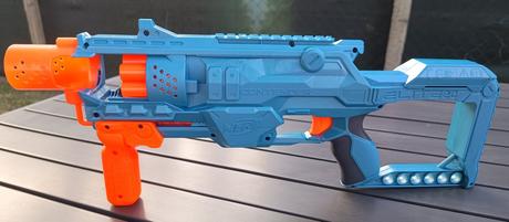 Hasbro nerf elite 2.0 contender,