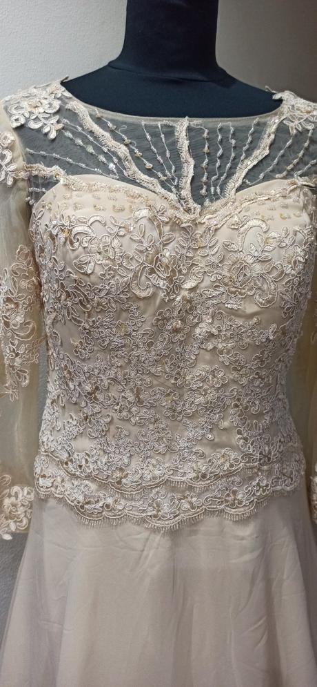 Spoločenské šaty, m