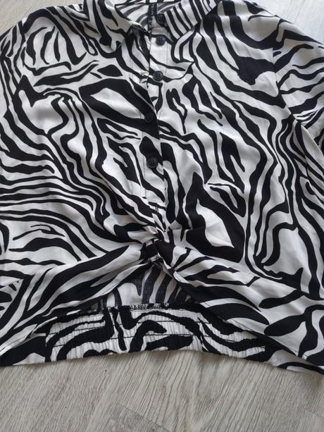 Bluzka crop, new yorker,l