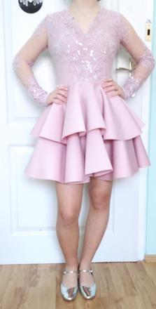 Spoločenské šaty krátke, 36