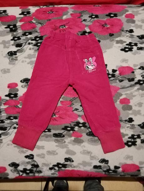 Dievčenske nohavice, 104