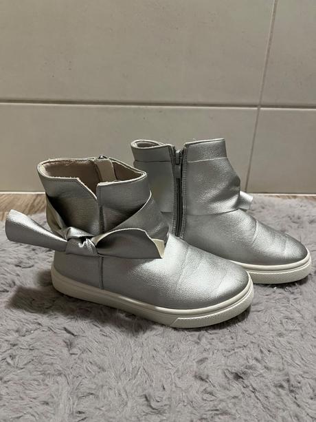 Prechodne čižmičky, sinsay,30